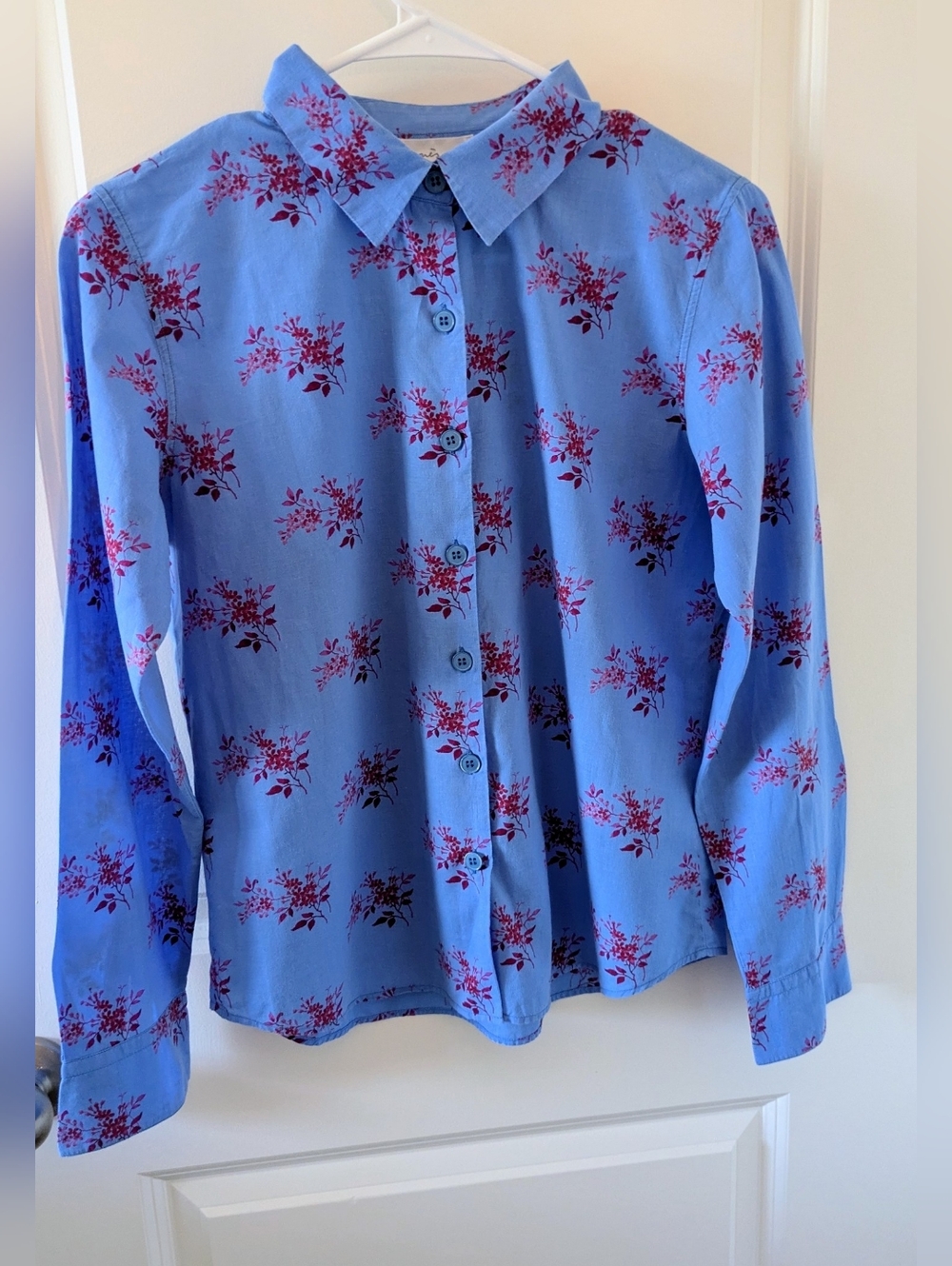 Agnès b. Paris Floral Cotton Blouse – Blue & Cranberry beautifully crafted